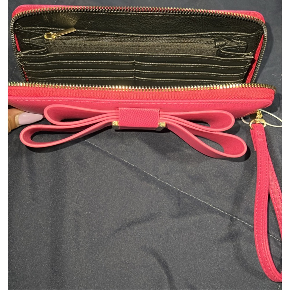 BETSEY JOHNSON ~Zip-around Wallet Wrislet (NWT) - Picture 3 of 11